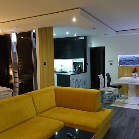 Apartman Sofia Veľký Slavkov Εξωτερικό φωτογραφία