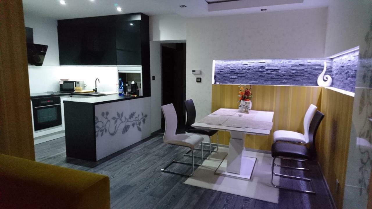 Apartman Sofia Veľký Slavkov Εξωτερικό φωτογραφία